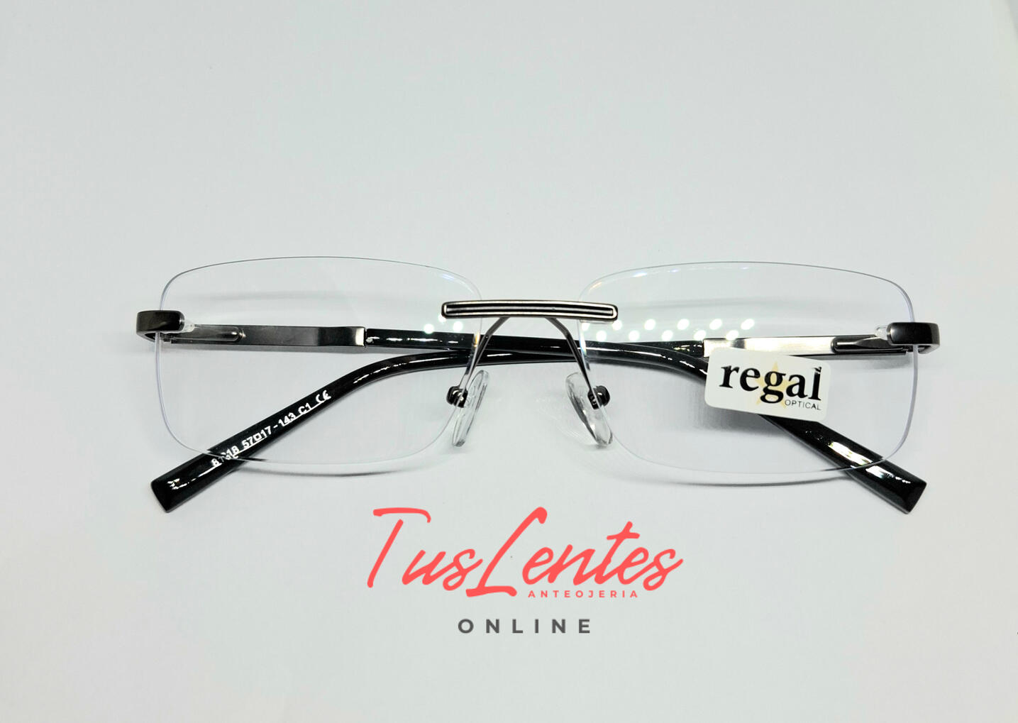 Luce relajado y con estilo con nuestro aro de acetato casual.